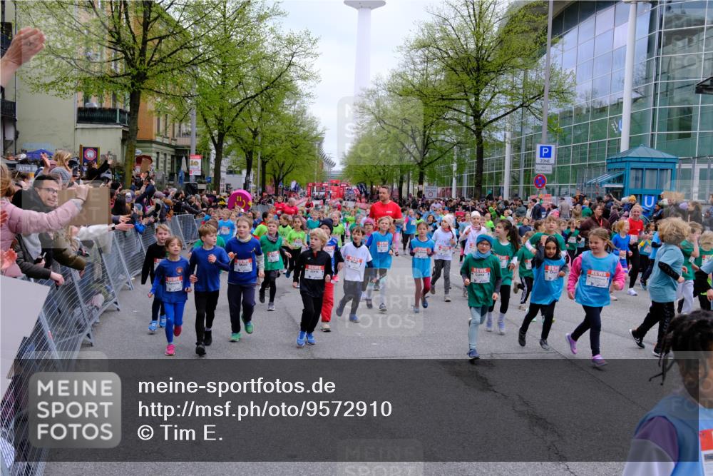 25.04.2026 - Das Zehntel Tim E. http://msf.ph/oto/9572910 25.04.2026 10:34:13 Ziel  meine-sportfotos.de