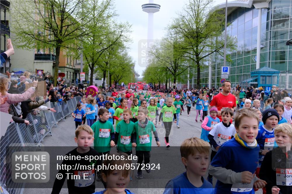 25.04.2026 - Das Zehntel Tim E. http://msf.ph/oto/9572924 25.04.2026 10:34:15 Ziel  meine-sportfotos.de