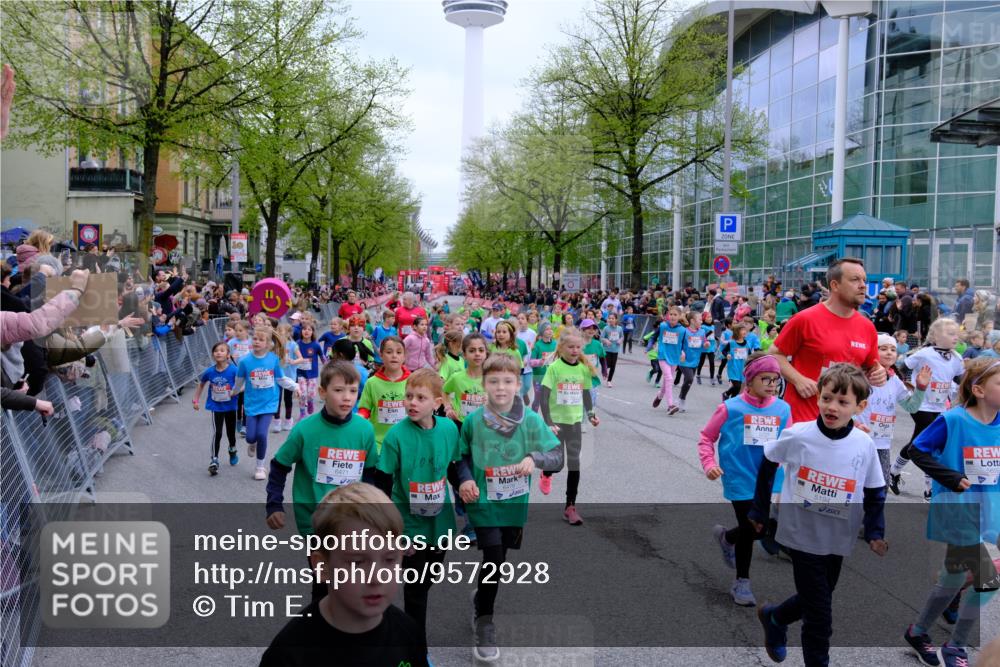 25.04.2026 - Das Zehntel Tim E. http://msf.ph/oto/9572928 25.04.2026 10:34:16 Ziel  meine-sportfotos.de