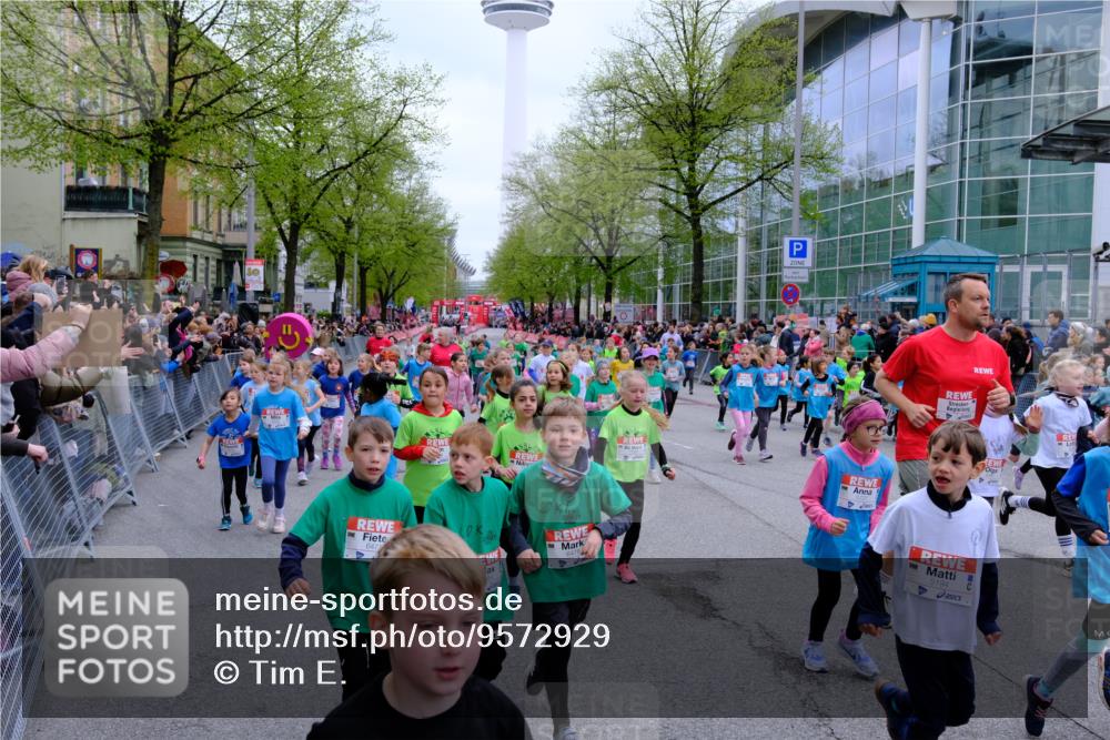 25.04.2026 - Das Zehntel Tim E. http://msf.ph/oto/9572929 25.04.2026 10:34:16 Ziel  meine-sportfotos.de