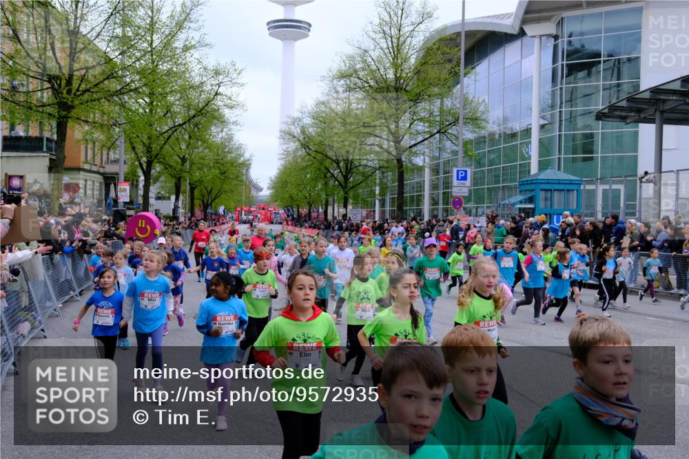 25.04.2026 - Das Zehntel Tim E. http://msf.ph/oto/9572935 25.04.2026 10:34:17 Ziel  meine-sportfotos.de