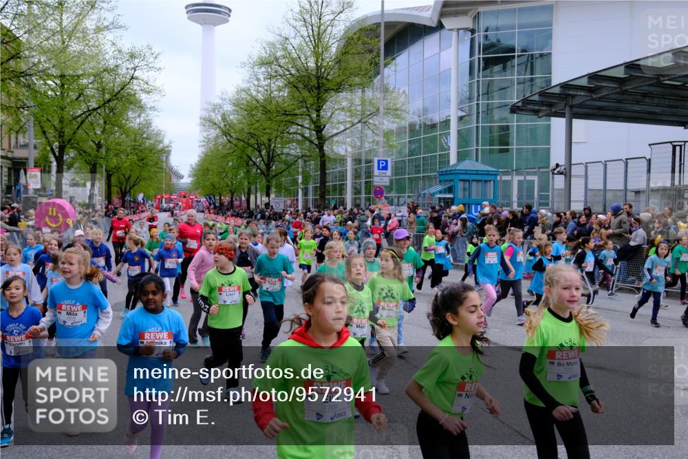 25.04.2026 - Das Zehntel Tim E. http://msf.ph/oto/9572941 25.04.2026 10:34:17 Ziel  meine-sportfotos.de