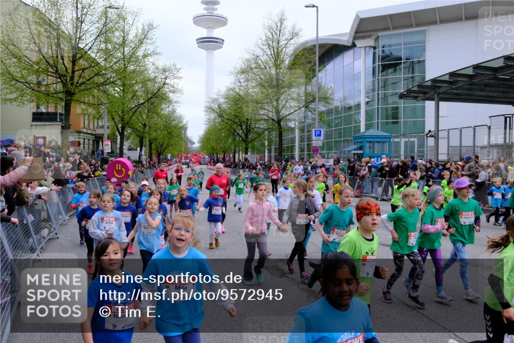 25.04.2026 - Das Zehntel Tim E. http://msf.ph/oto/9572945 25.04.2026 10:34:19 Ziel  meine-sportfotos.de