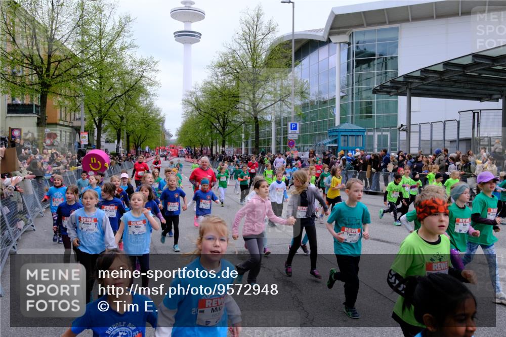 25.04.2026 - Das Zehntel Tim E. http://msf.ph/oto/9572948 25.04.2026 10:34:19 Ziel  meine-sportfotos.de