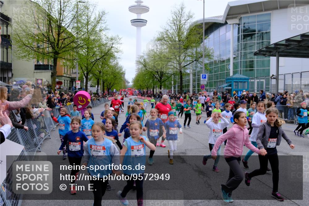 25.04.2026 - Das Zehntel Tim E. http://msf.ph/oto/9572949 25.04.2026 10:34:20 Ziel  meine-sportfotos.de