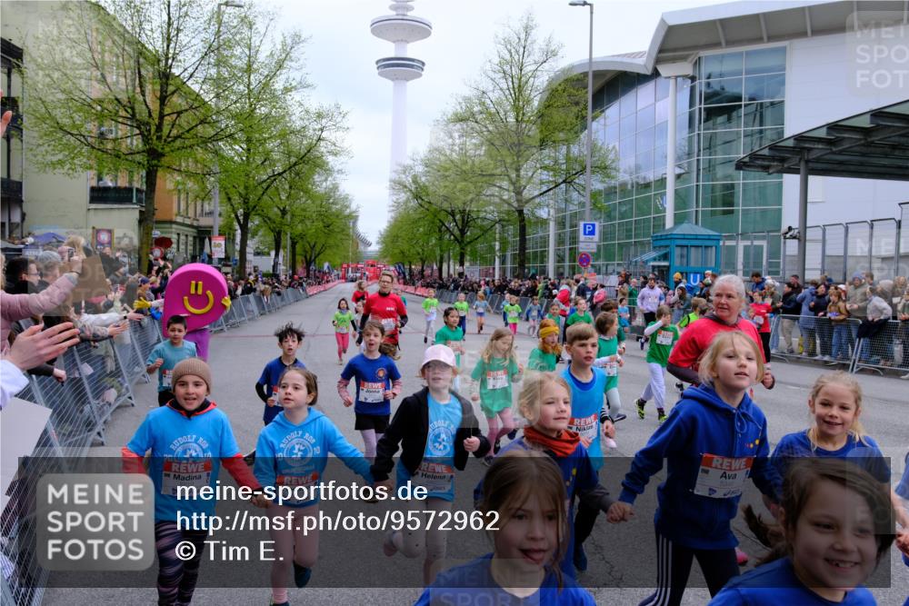 25.04.2026 - Das Zehntel Tim E. http://msf.ph/oto/9572962 25.04.2026 10:34:21 Ziel  meine-sportfotos.de