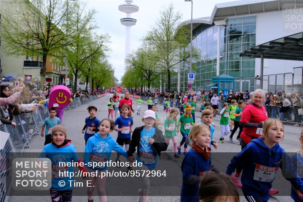 25.04.2026 - Das Zehntel Tim E. http://msf.ph/oto/9572964 25.04.2026 10:34:22 Ziel  meine-sportfotos.de