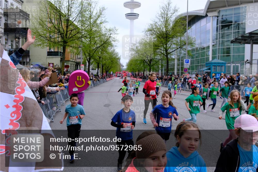 25.04.2026 - Das Zehntel Tim E. http://msf.ph/oto/9572965 25.04.2026 10:34:22 Ziel  meine-sportfotos.de