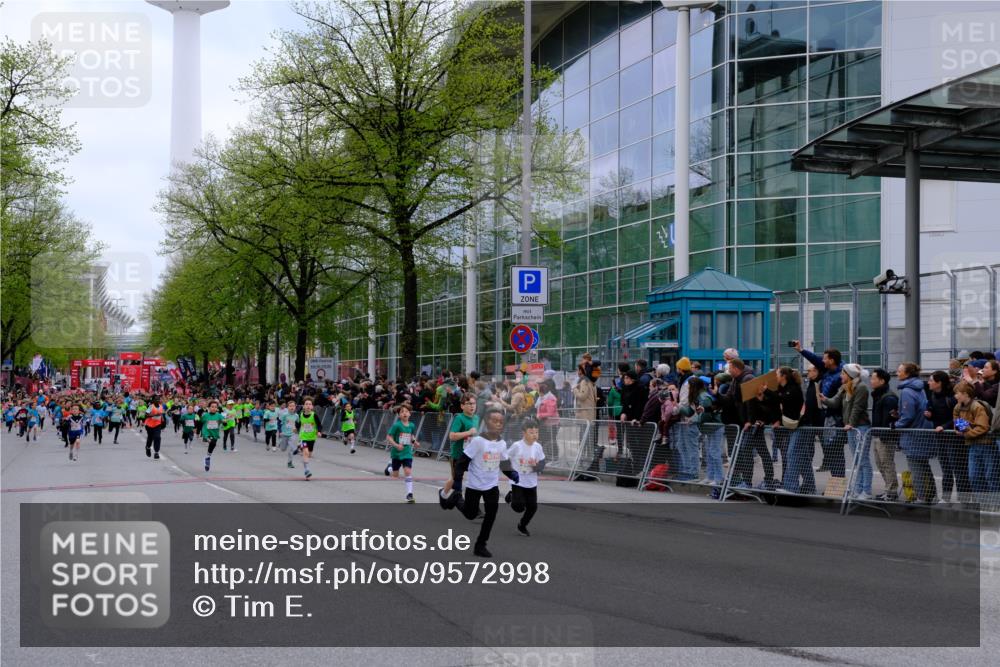 25.04.2026 - Das Zehntel Tim E. http://msf.ph/oto/9572998 25.04.2026 10:35:08 Ziel  meine-sportfotos.de