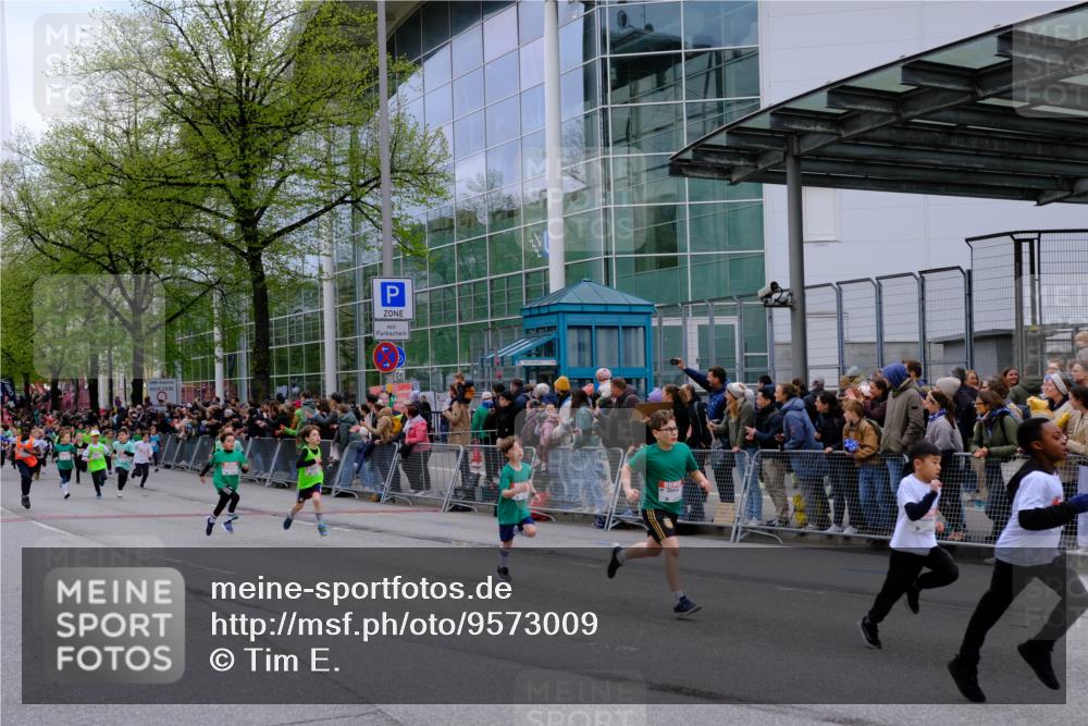 25.04.2026 - Das Zehntel Tim E. http://msf.ph/oto/9573009 25.04.2026 10:35:10 Ziel  meine-sportfotos.de