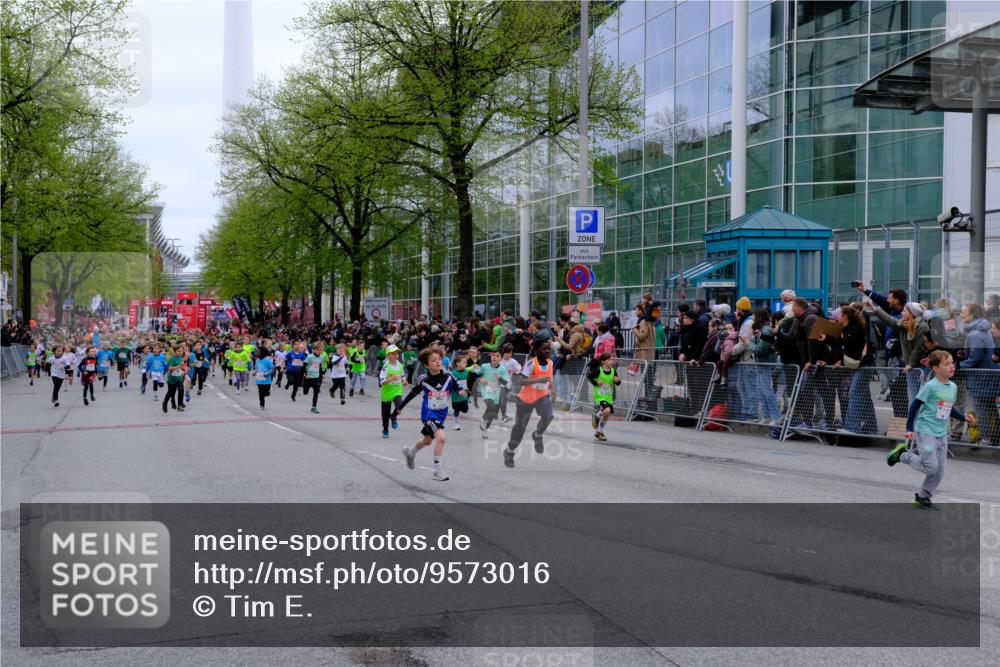 25.04.2026 - Das Zehntel Tim E. http://msf.ph/oto/9573016 25.04.2026 10:35:13 Ziel  meine-sportfotos.de