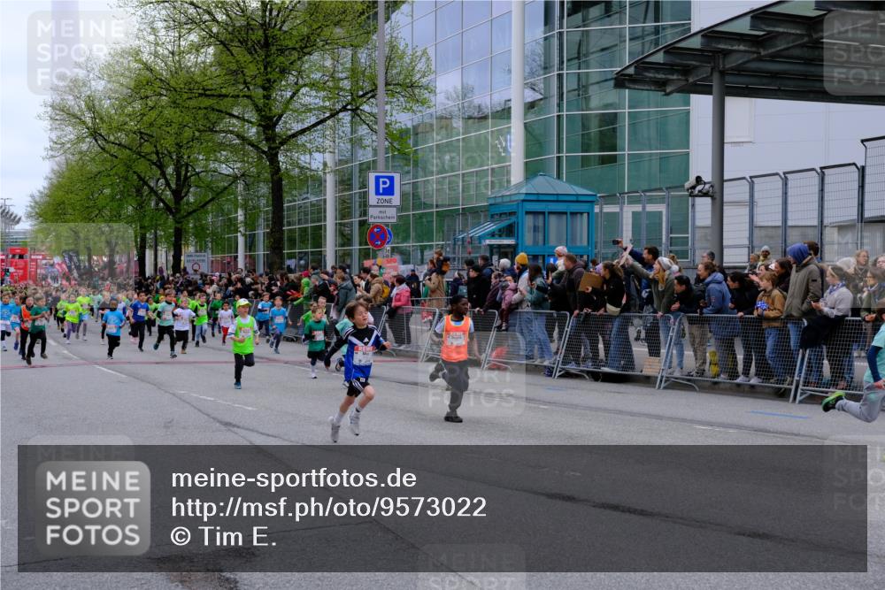 25.04.2026 - Das Zehntel Tim E. http://msf.ph/oto/9573022 25.04.2026 10:35:13 Ziel  meine-sportfotos.de