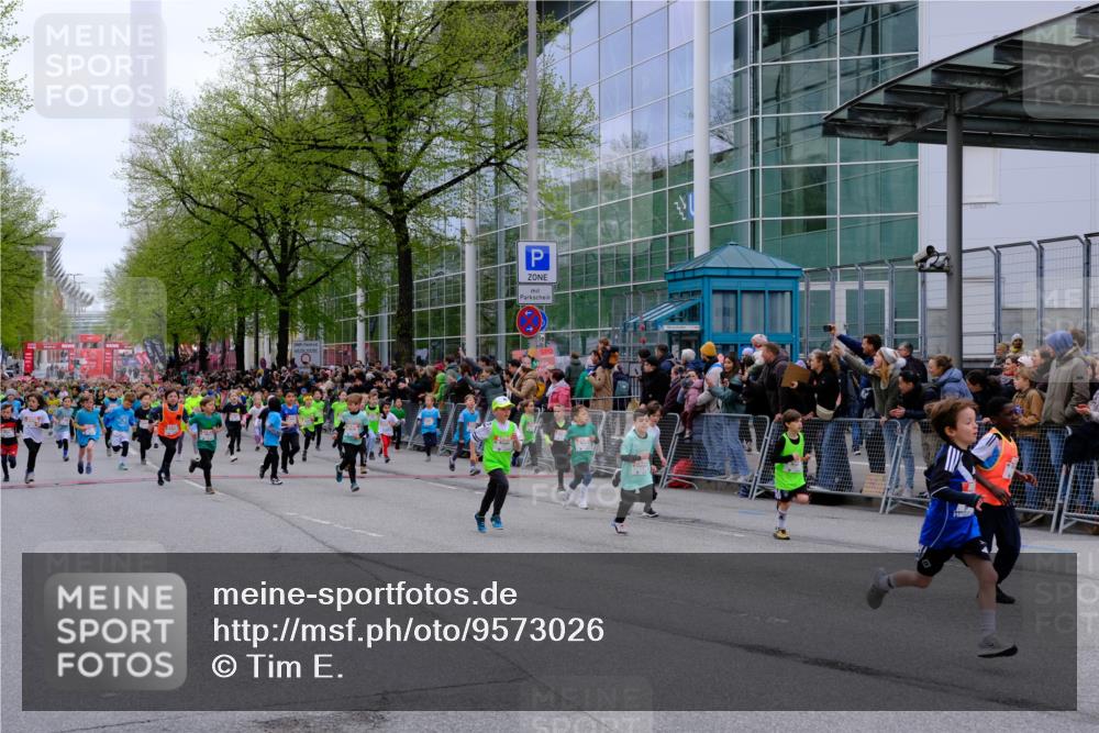 25.04.2026 - Das Zehntel Tim E. http://msf.ph/oto/9573026 25.04.2026 10:35:14 Ziel  meine-sportfotos.de