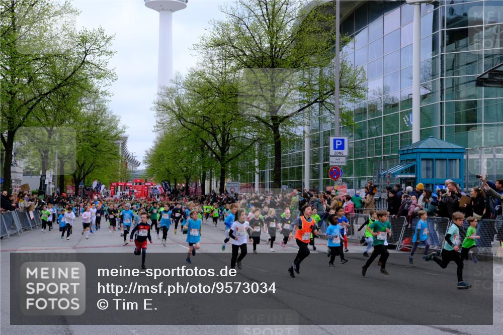 25.04.2026 - Das Zehntel Tim E. http://msf.ph/oto/9573034 25.04.2026 10:35:17 Ziel  meine-sportfotos.de