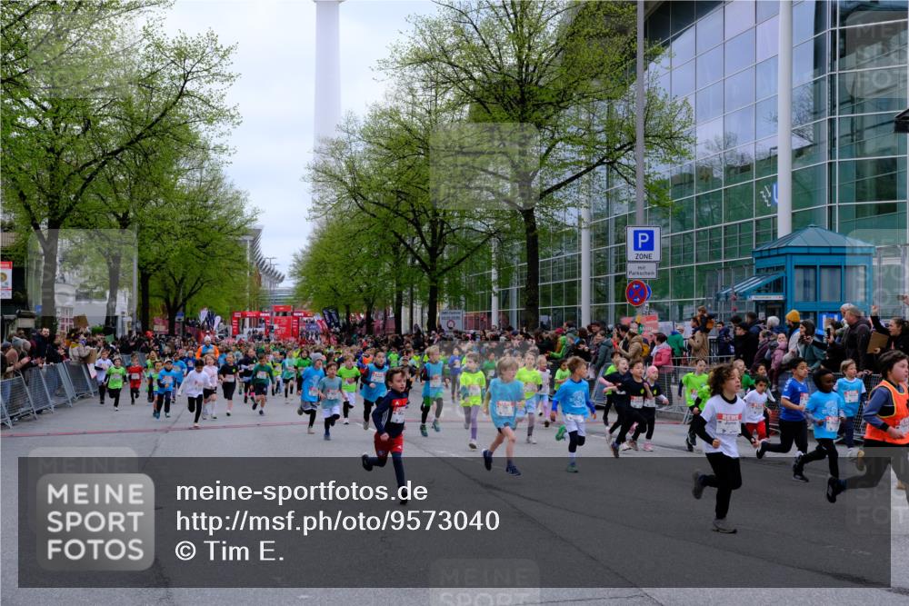 25.04.2026 - Das Zehntel Tim E. http://msf.ph/oto/9573040 25.04.2026 10:35:18 Ziel  meine-sportfotos.de