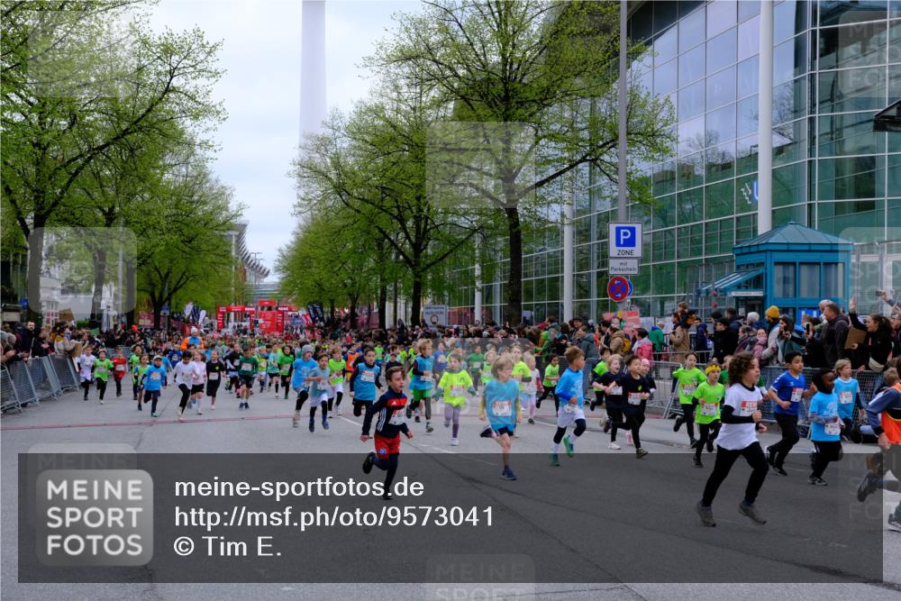 25.04.2026 - Das Zehntel Tim E. http://msf.ph/oto/9573041 25.04.2026 10:35:18 Ziel  meine-sportfotos.de