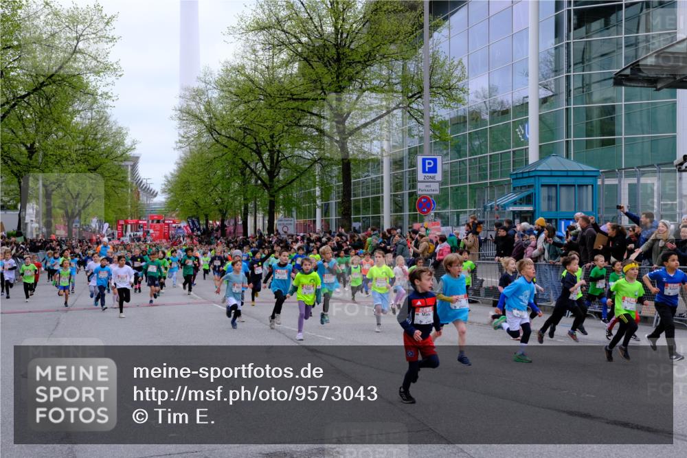 25.04.2026 - Das Zehntel Tim E. http://msf.ph/oto/9573043 25.04.2026 10:35:19 Ziel  meine-sportfotos.de