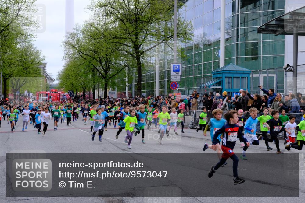 25.04.2026 - Das Zehntel Tim E. http://msf.ph/oto/9573047 25.04.2026 10:35:19 Ziel  meine-sportfotos.de