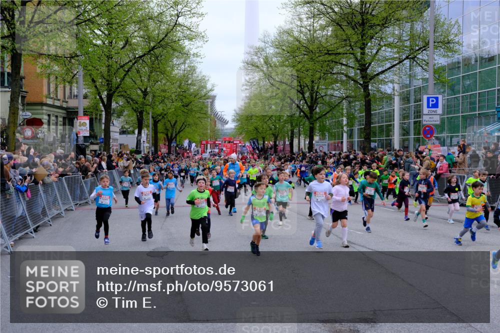 25.04.2026 - Das Zehntel Tim E. http://msf.ph/oto/9573061 25.04.2026 10:35:23 Ziel  meine-sportfotos.de