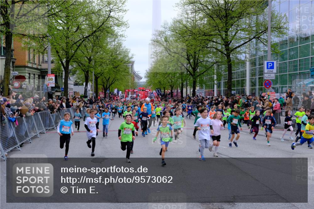 25.04.2026 - Das Zehntel Tim E. http://msf.ph/oto/9573062 25.04.2026 10:35:23 Ziel  meine-sportfotos.de