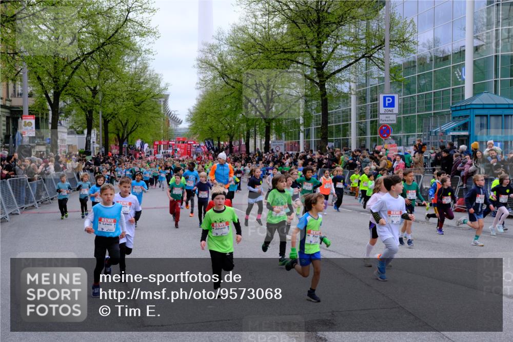 25.04.2026 - Das Zehntel Tim E. http://msf.ph/oto/9573068 25.04.2026 10:35:24 Ziel  meine-sportfotos.de