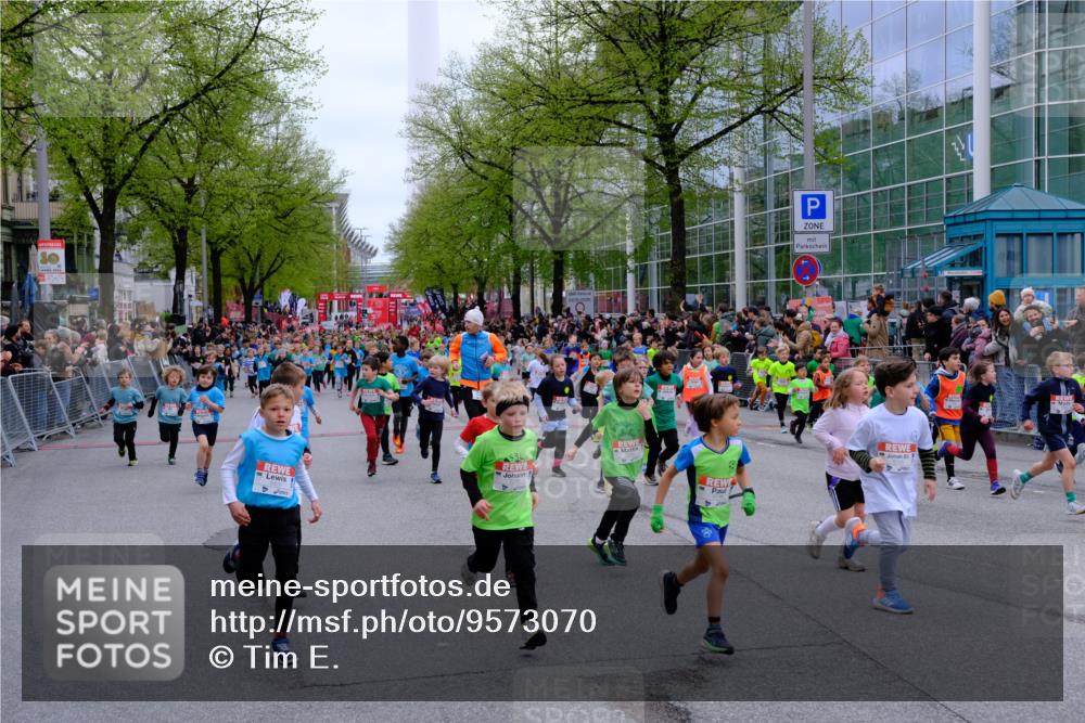 25.04.2026 - Das Zehntel Tim E. http://msf.ph/oto/9573070 25.04.2026 10:35:24 Ziel  meine-sportfotos.de