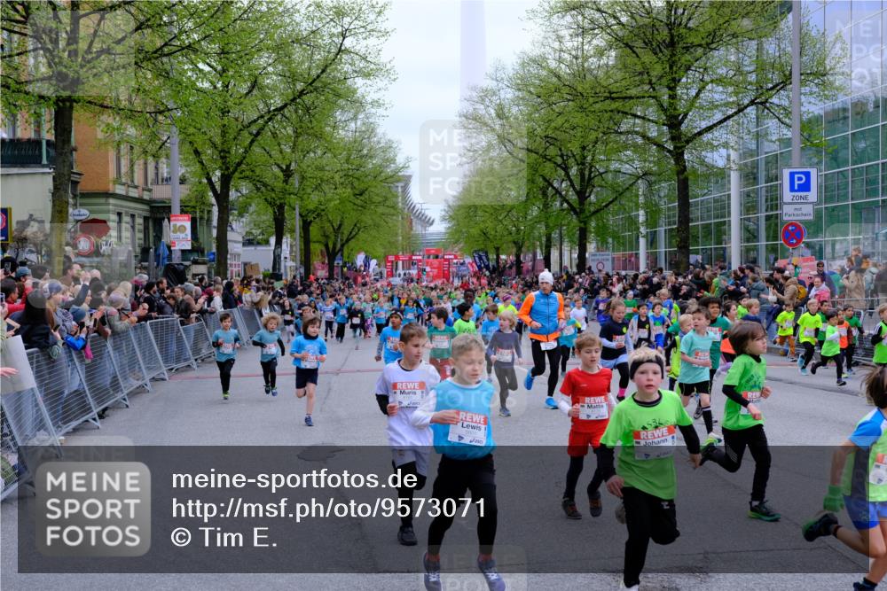25.04.2026 - Das Zehntel Tim E. http://msf.ph/oto/9573071 25.04.2026 10:35:25 Ziel  meine-sportfotos.de