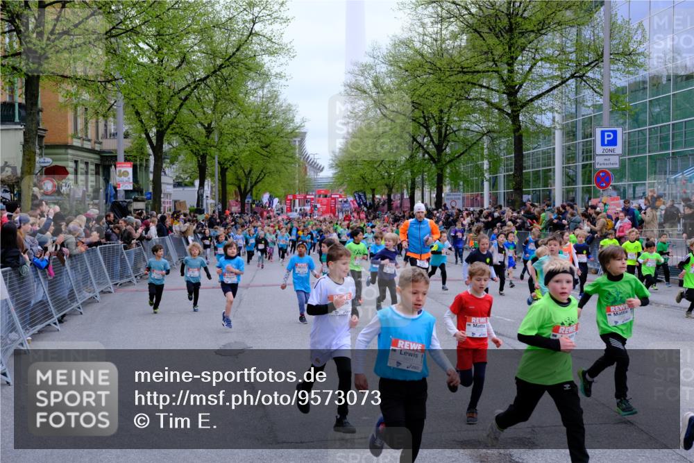 25.04.2026 - Das Zehntel Tim E. http://msf.ph/oto/9573073 25.04.2026 10:35:25 Ziel  meine-sportfotos.de