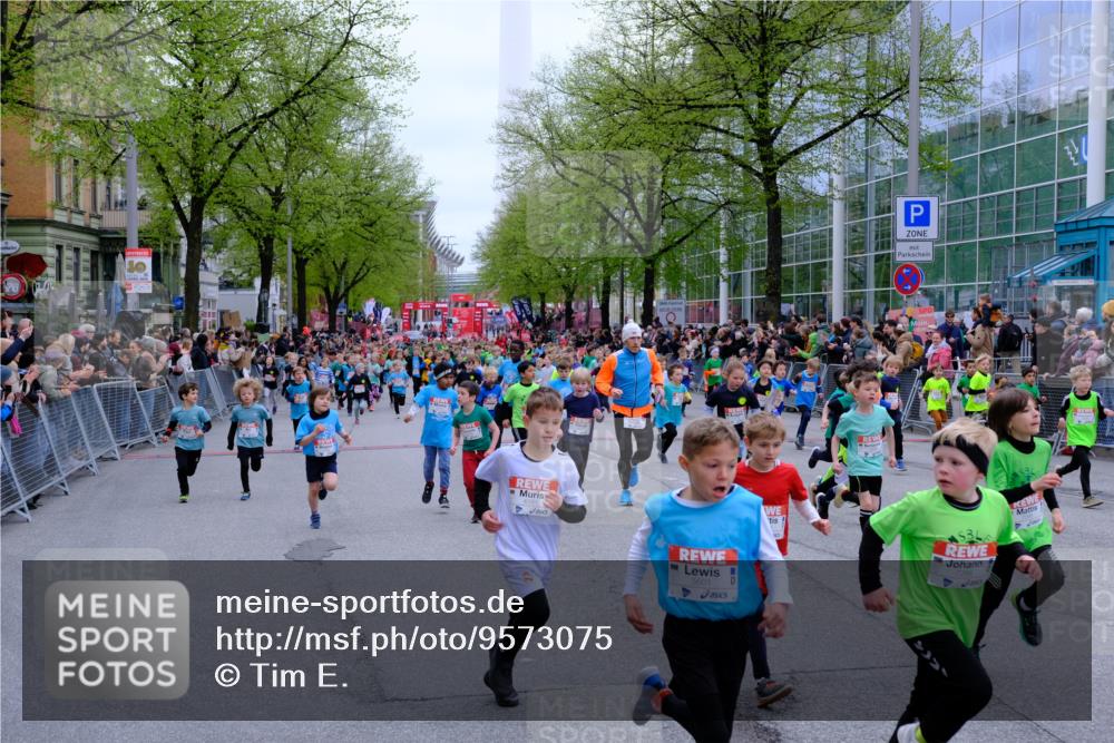 25.04.2026 - Das Zehntel Tim E. http://msf.ph/oto/9573075 25.04.2026 10:35:25 Ziel  meine-sportfotos.de