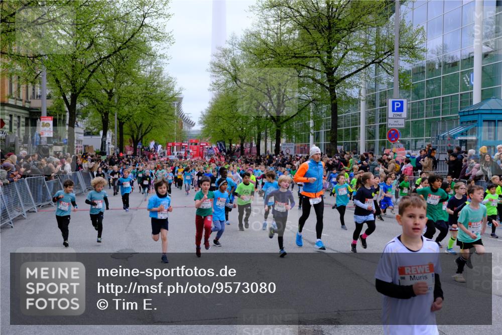 25.04.2026 - Das Zehntel Tim E. http://msf.ph/oto/9573080 25.04.2026 10:35:26 Ziel  meine-sportfotos.de