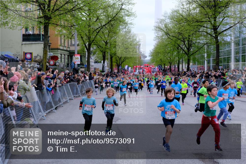 25.04.2026 - Das Zehntel Tim E. http://msf.ph/oto/9573091 25.04.2026 10:35:27 Ziel  meine-sportfotos.de