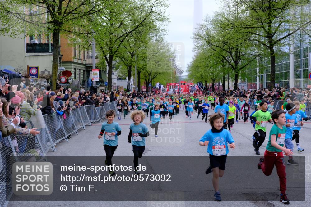 25.04.2026 - Das Zehntel Tim E. http://msf.ph/oto/9573092 25.04.2026 10:35:28 Ziel  meine-sportfotos.de