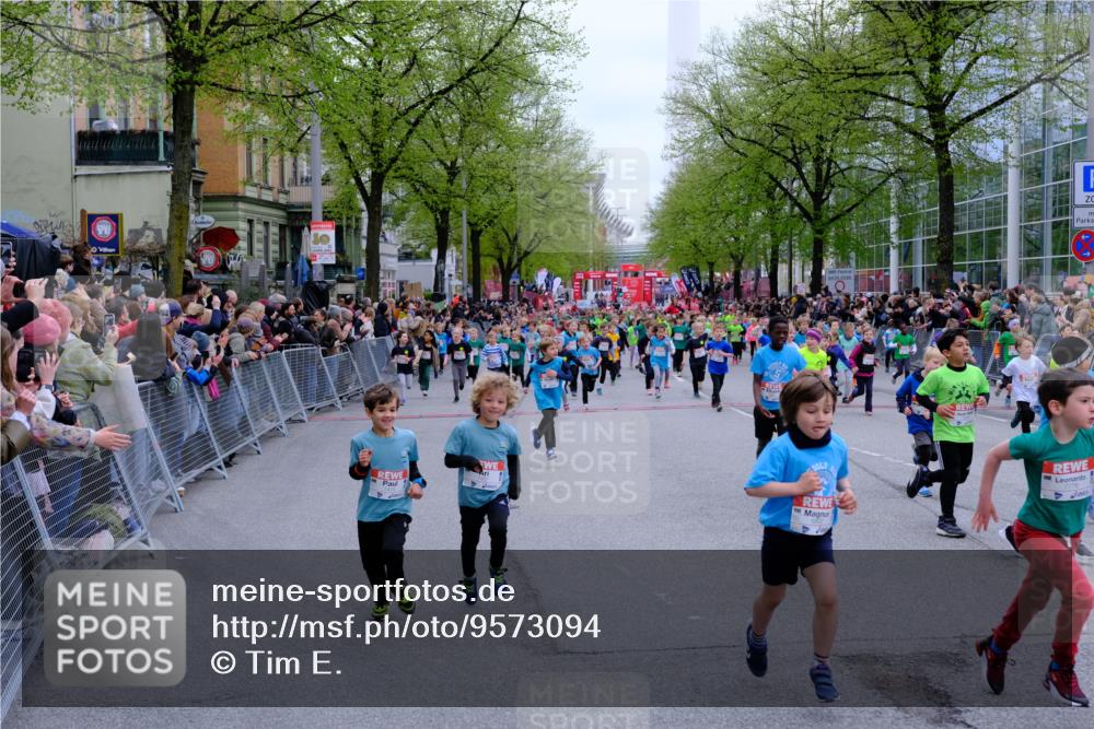 25.04.2026 - Das Zehntel Tim E. http://msf.ph/oto/9573094 25.04.2026 10:35:28 Ziel  meine-sportfotos.de