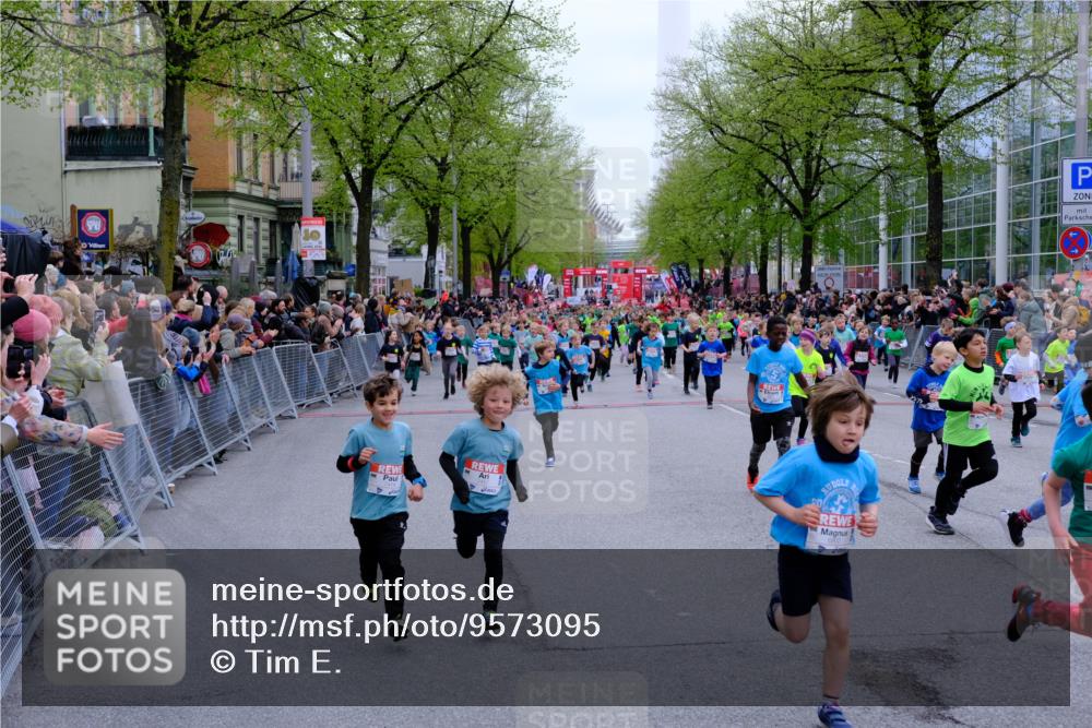 25.04.2026 - Das Zehntel Tim E. http://msf.ph/oto/9573095 25.04.2026 10:35:28 Ziel  meine-sportfotos.de