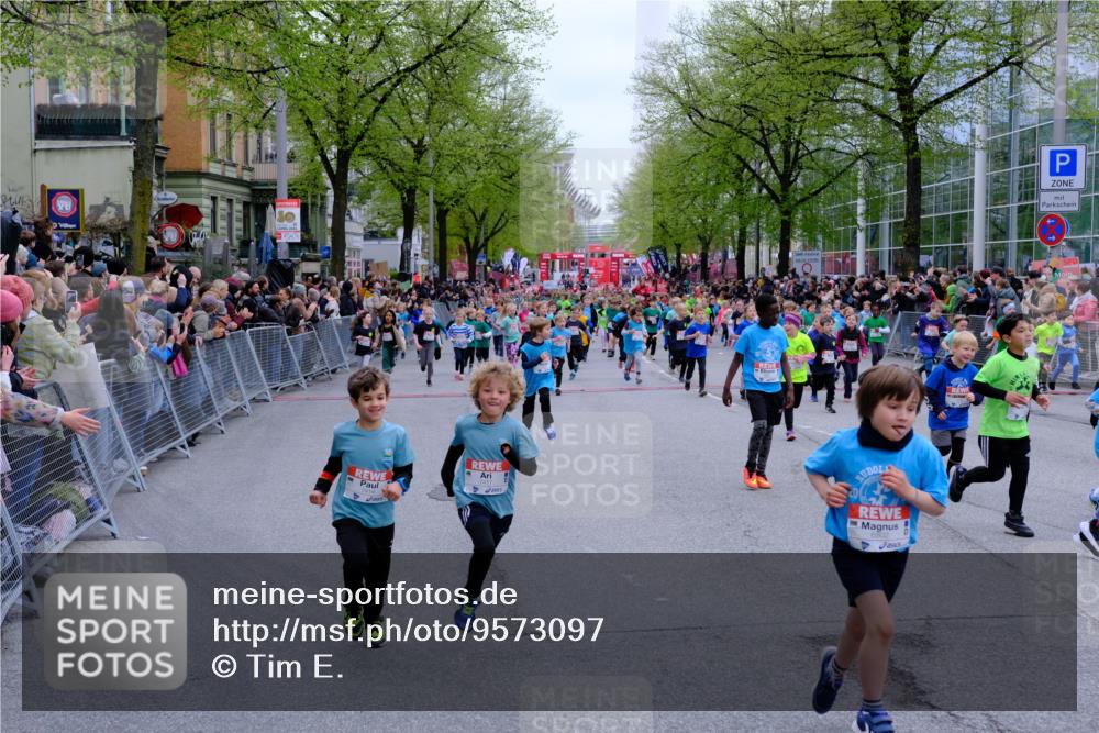 25.04.2026 - Das Zehntel Tim E. http://msf.ph/oto/9573097 25.04.2026 10:35:28 Ziel  meine-sportfotos.de