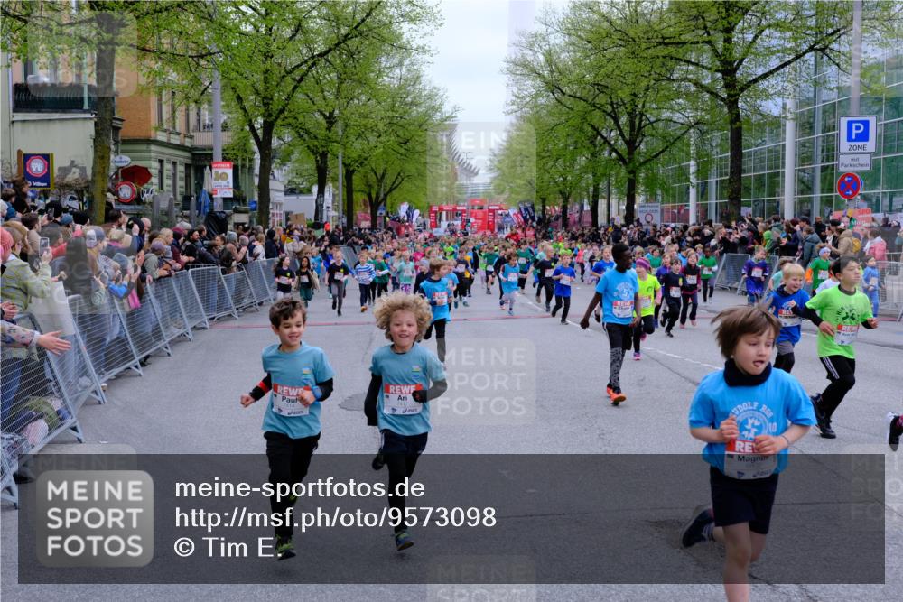 25.04.2026 - Das Zehntel Tim E. http://msf.ph/oto/9573098 25.04.2026 10:35:28 Ziel  meine-sportfotos.de
