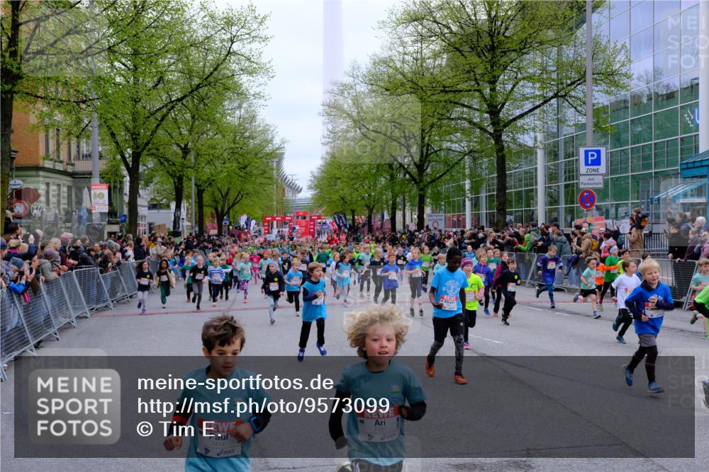 25.04.2026 - Das Zehntel Tim E. http://msf.ph/oto/9573099 25.04.2026 10:35:29 Ziel  meine-sportfotos.de