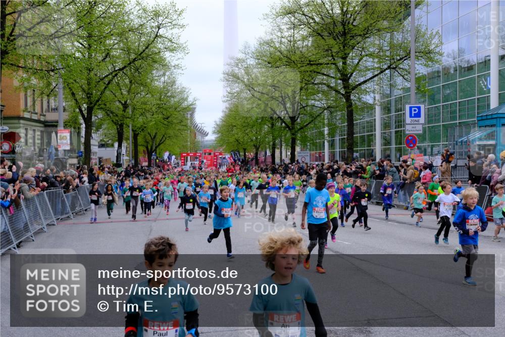 25.04.2026 - Das Zehntel Tim E. http://msf.ph/oto/9573100 25.04.2026 10:35:29 Ziel  meine-sportfotos.de