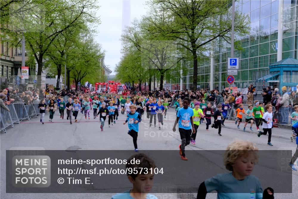 25.04.2026 - Das Zehntel Tim E. http://msf.ph/oto/9573104 25.04.2026 10:35:29 Ziel  meine-sportfotos.de
