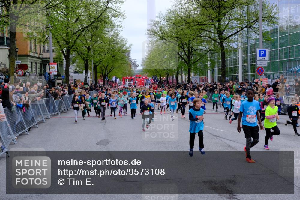 25.04.2026 - Das Zehntel Tim E. http://msf.ph/oto/9573108 25.04.2026 10:35:30 Ziel  meine-sportfotos.de