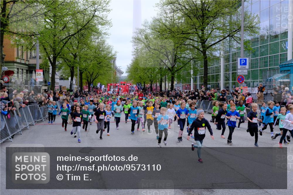 25.04.2026 - Das Zehntel Tim E. http://msf.ph/oto/9573110 25.04.2026 10:35:32 Ziel  meine-sportfotos.de