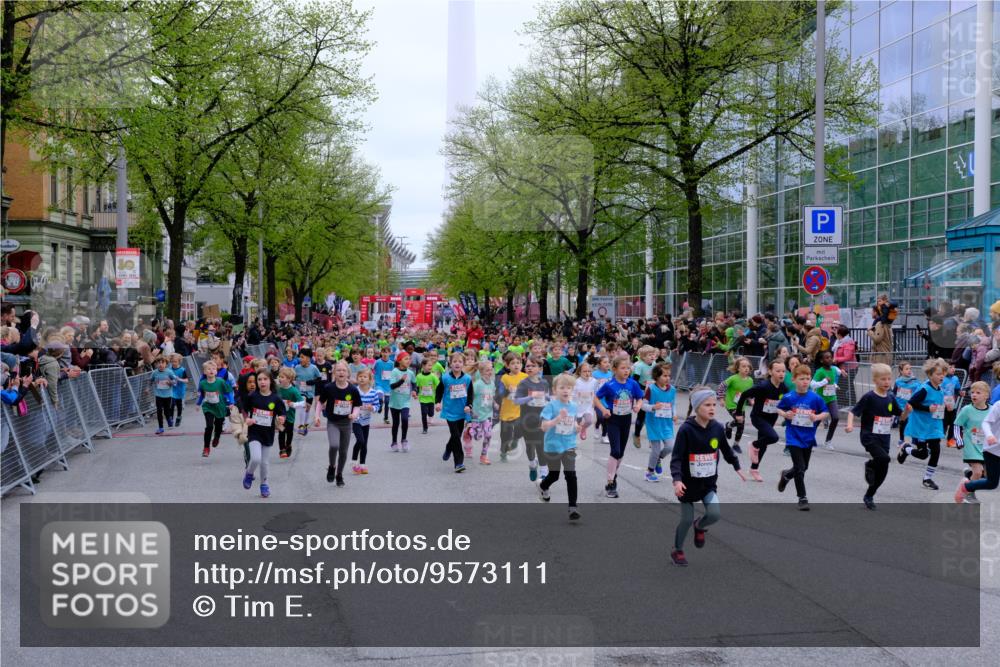 25.04.2026 - Das Zehntel Tim E. http://msf.ph/oto/9573111 25.04.2026 10:35:32 Ziel  meine-sportfotos.de