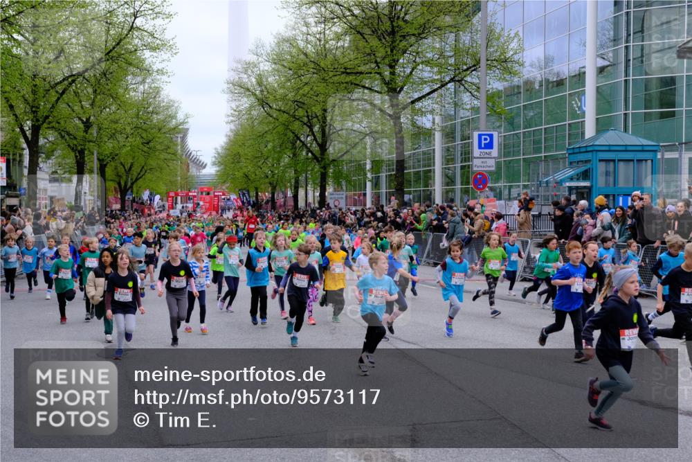 25.04.2026 - Das Zehntel Tim E. http://msf.ph/oto/9573117 25.04.2026 10:35:33 Ziel  meine-sportfotos.de