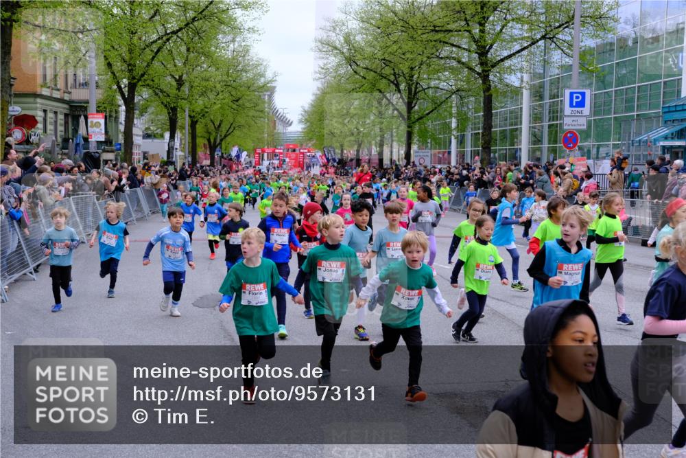 25.04.2026 - Das Zehntel Tim E. http://msf.ph/oto/9573131 25.04.2026 10:35:36 Ziel  meine-sportfotos.de