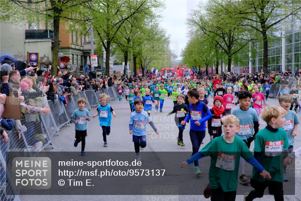 25.04.2026 - Das Zehntel Tim E. http://msf.ph/oto/9573137 25.04.2026 10:35:37 Ziel  meine-sportfotos.de