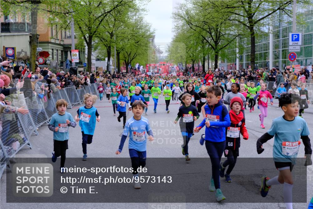 25.04.2026 - Das Zehntel Tim E. http://msf.ph/oto/9573143 25.04.2026 10:35:38 Ziel  meine-sportfotos.de