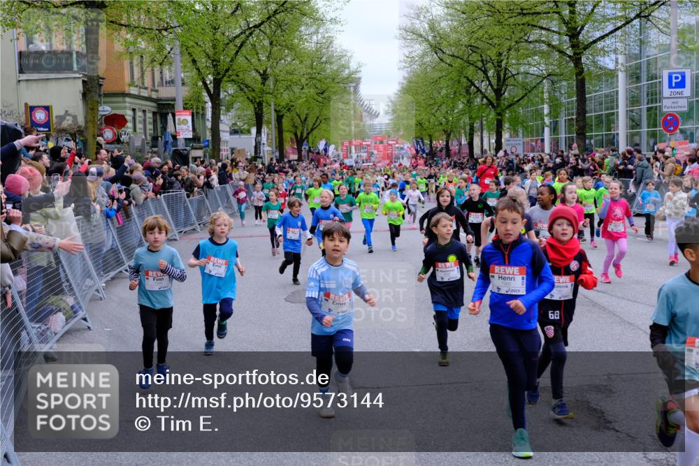 25.04.2026 - Das Zehntel Tim E. http://msf.ph/oto/9573144 25.04.2026 10:35:38 Ziel  meine-sportfotos.de