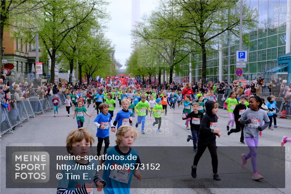25.04.2026 - Das Zehntel Tim E. http://msf.ph/oto/9573152 25.04.2026 10:35:39 Ziel  meine-sportfotos.de