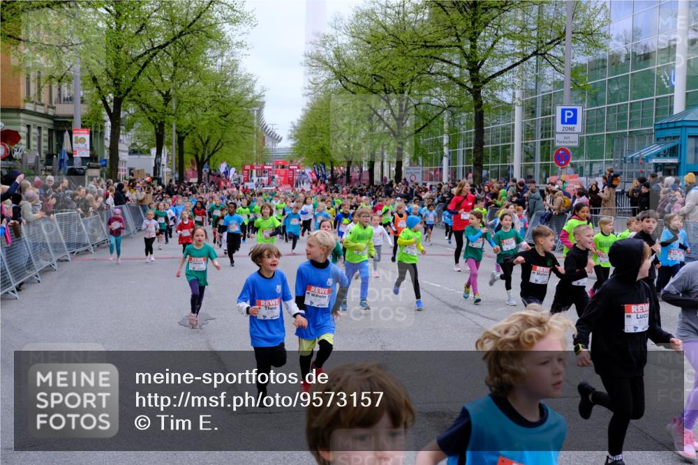 25.04.2026 - Das Zehntel Tim E. http://msf.ph/oto/9573157 25.04.2026 10:35:40 Ziel  meine-sportfotos.de