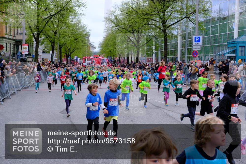 25.04.2026 - Das Zehntel Tim E. http://msf.ph/oto/9573158 25.04.2026 10:35:40 Ziel  meine-sportfotos.de